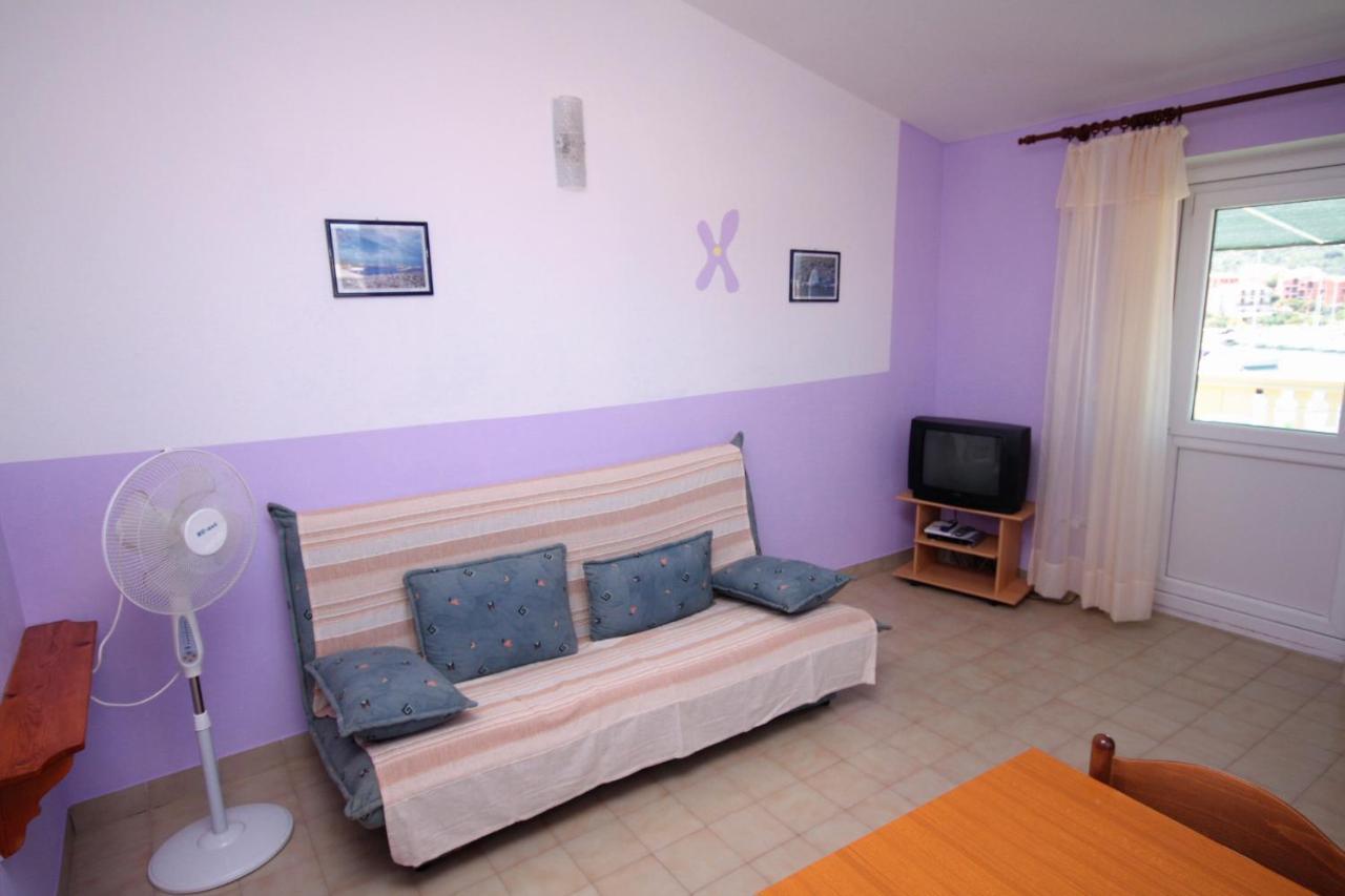 Apartments By The Sea Jezera, Murter - 5063 Екстер'єр фото